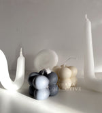 Lade das Bild in den Galerie-Viewer, Lil Bubble Candle - Theara Collective
